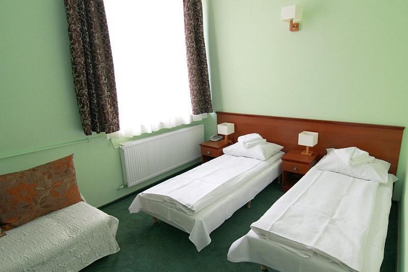 Restauracja Noclegi Ruczaj Nowy Targ Habitación foto